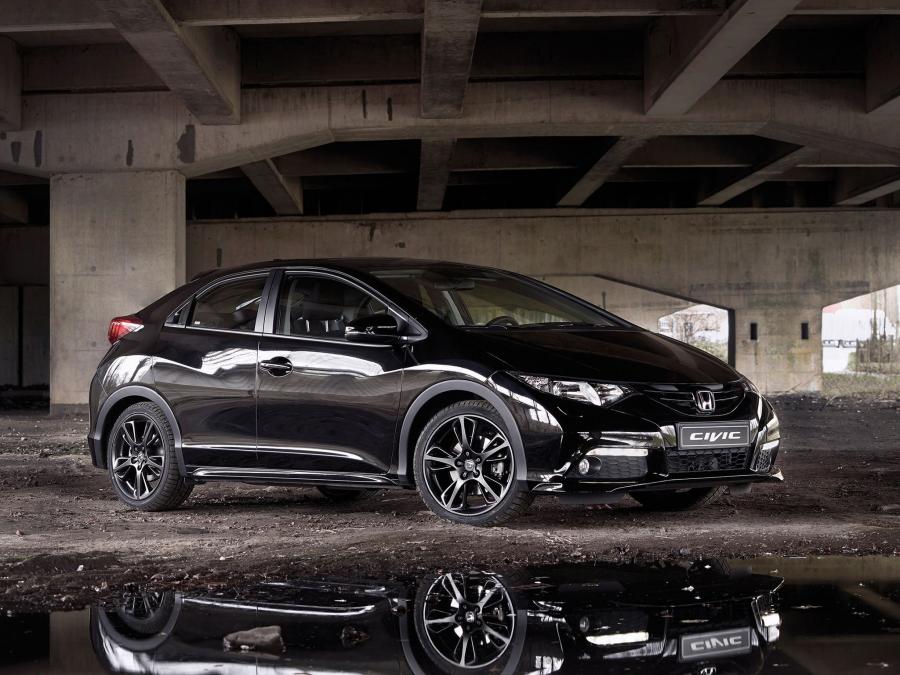  Honda Civic Black Edition 2014 года  (фото 2 из 10)